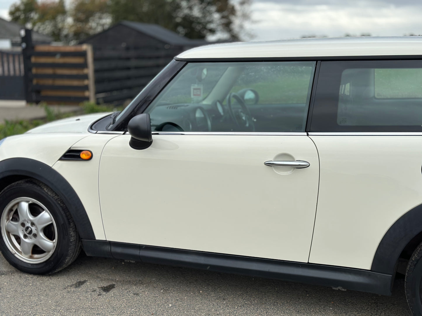 MINI HATCHBACK 1.6 One 3dr