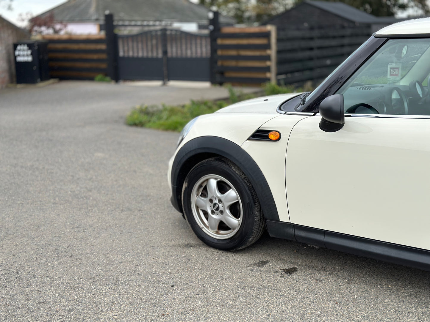 MINI HATCHBACK 1.6 One 3dr