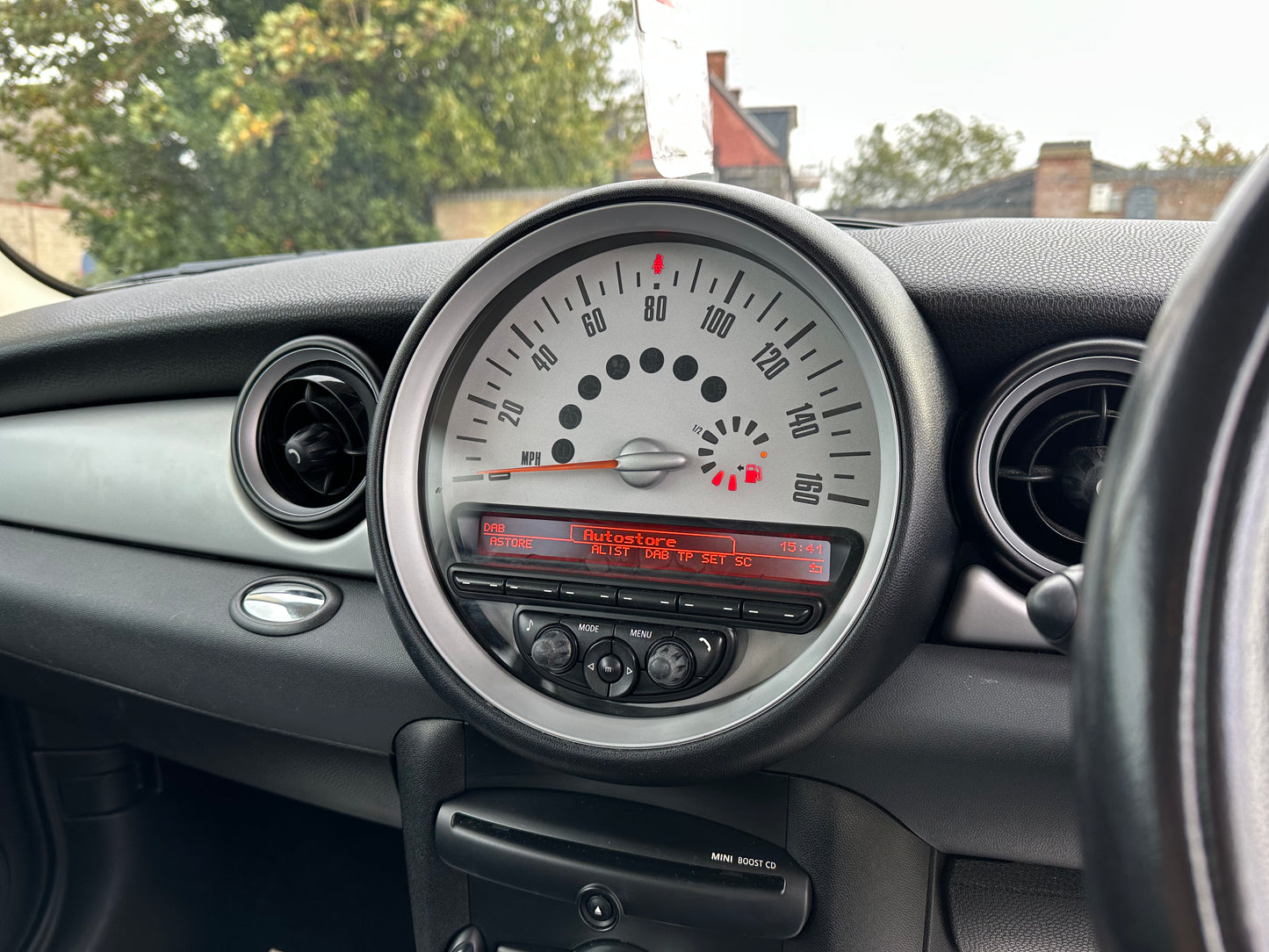 MINI HATCHBACK 1.6 One 3dr