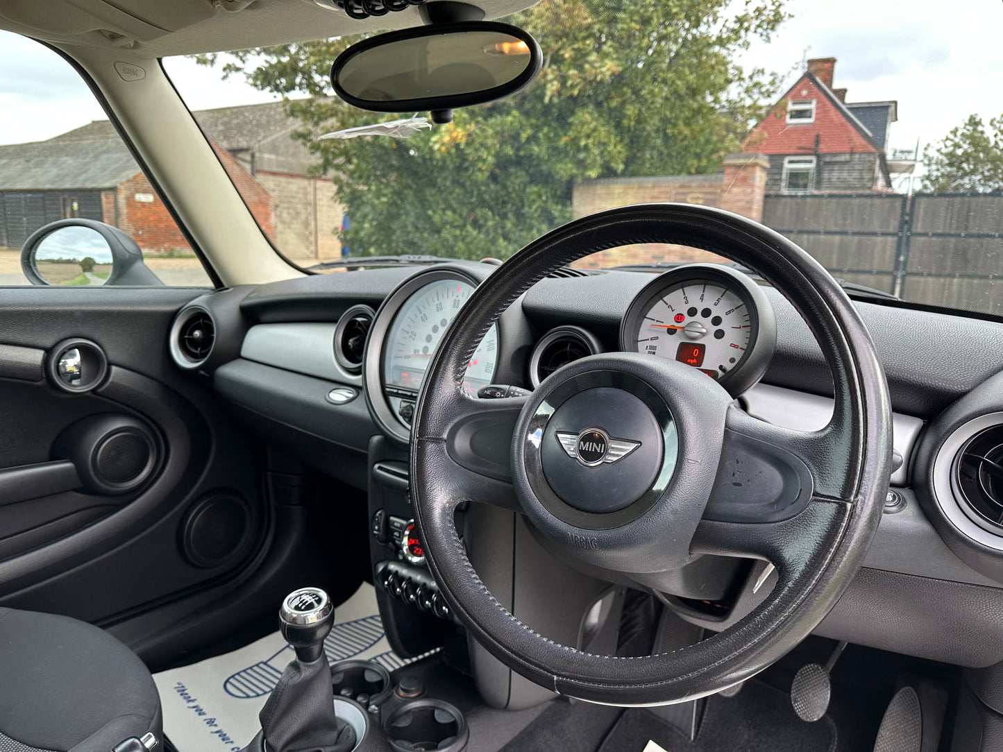 MINI HATCHBACK 1.6 One 3dr