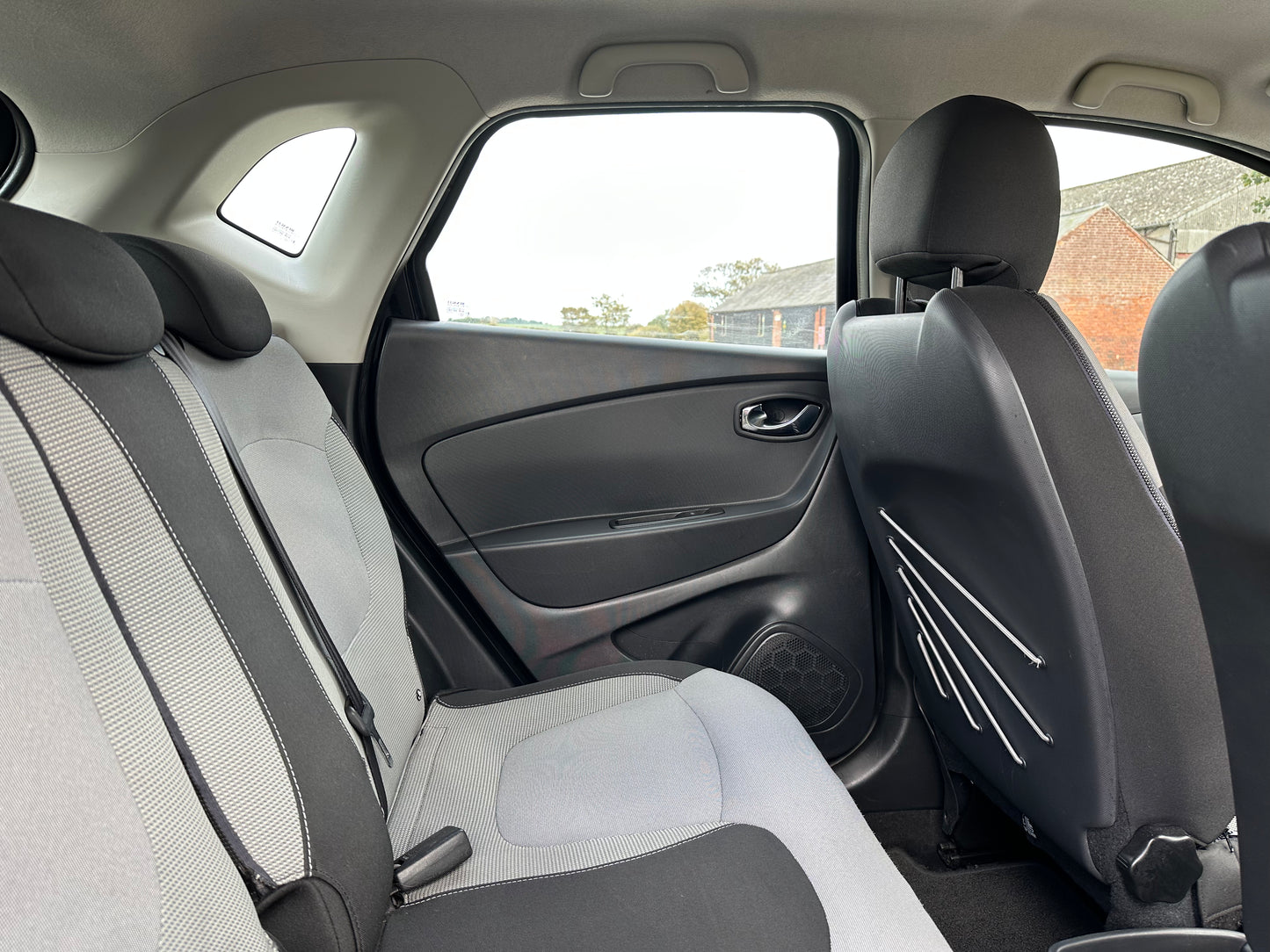 RENAULT CAPTUR 1.5 dCi 90 Dynamique MediaNav Energy 5dr