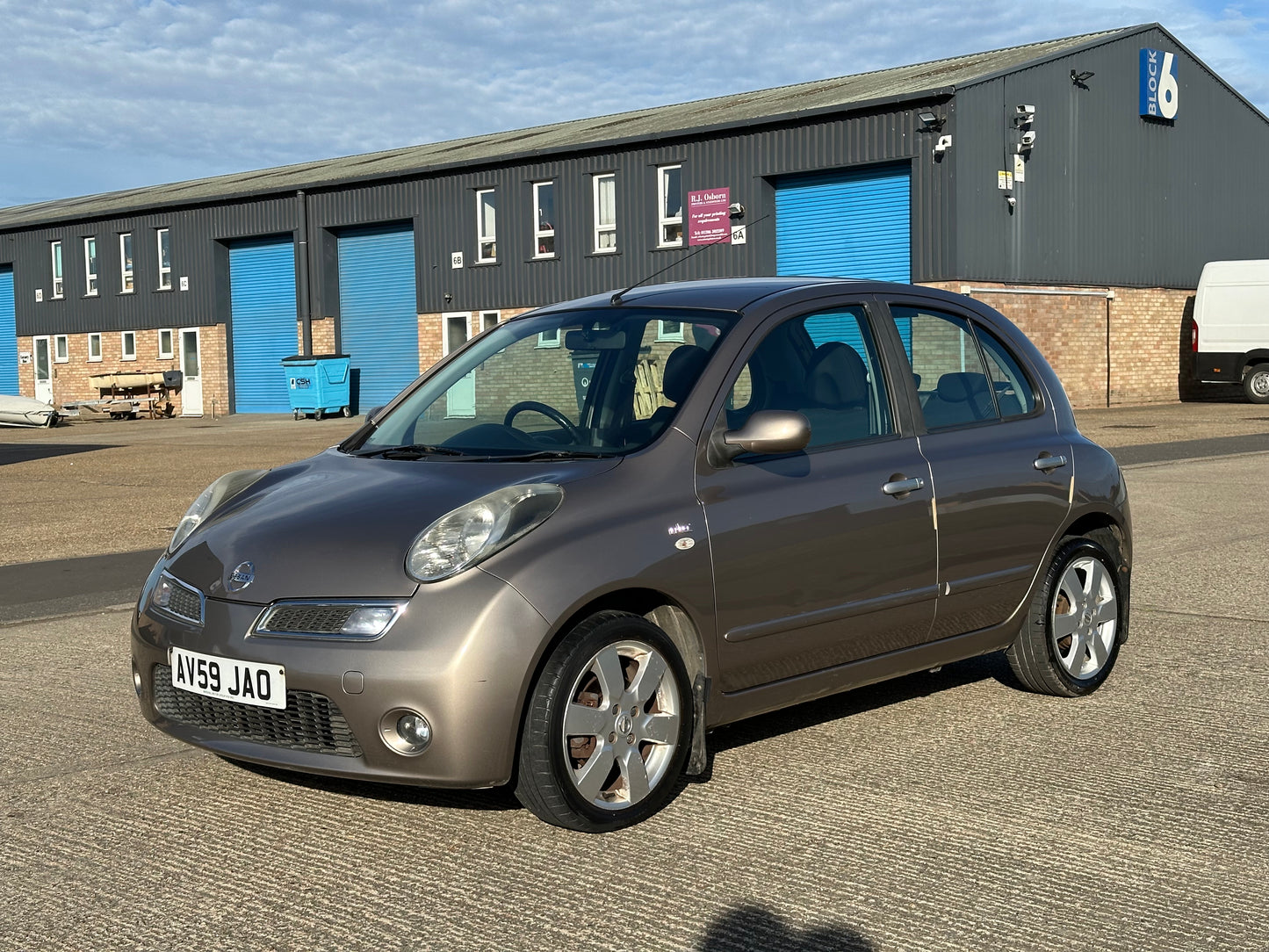 Nissan Micra 1.2 16v n-tec Hatchback 5dr