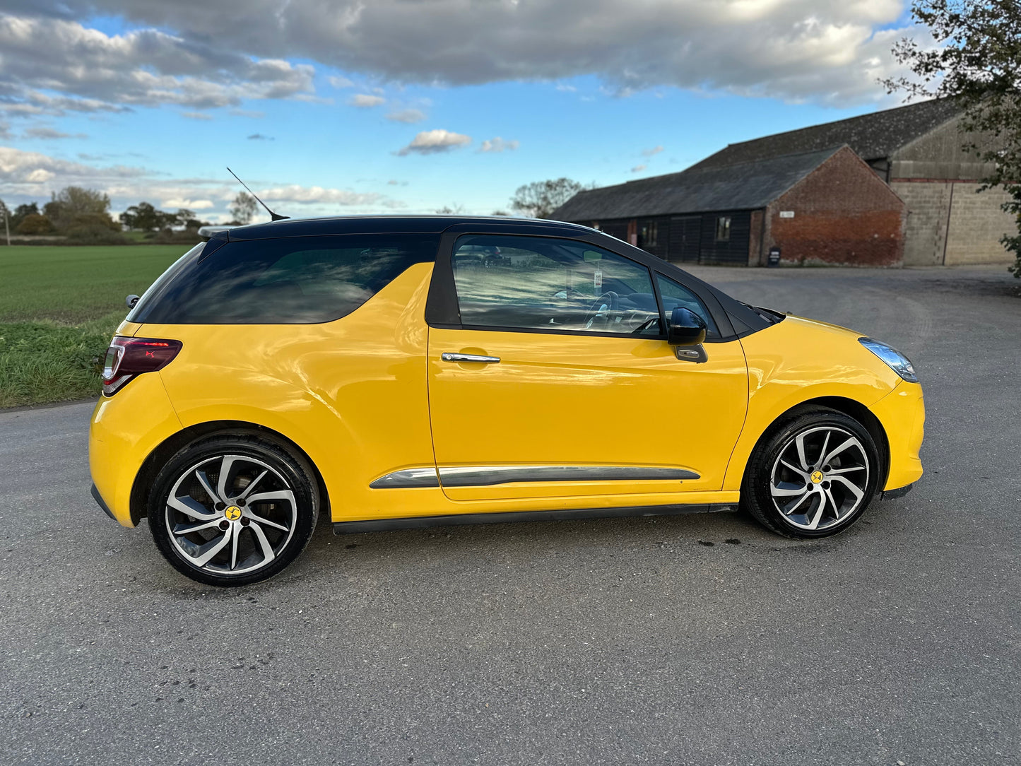 DS DS 3 1.2 PureTech 110 DStyle Nav 3dr