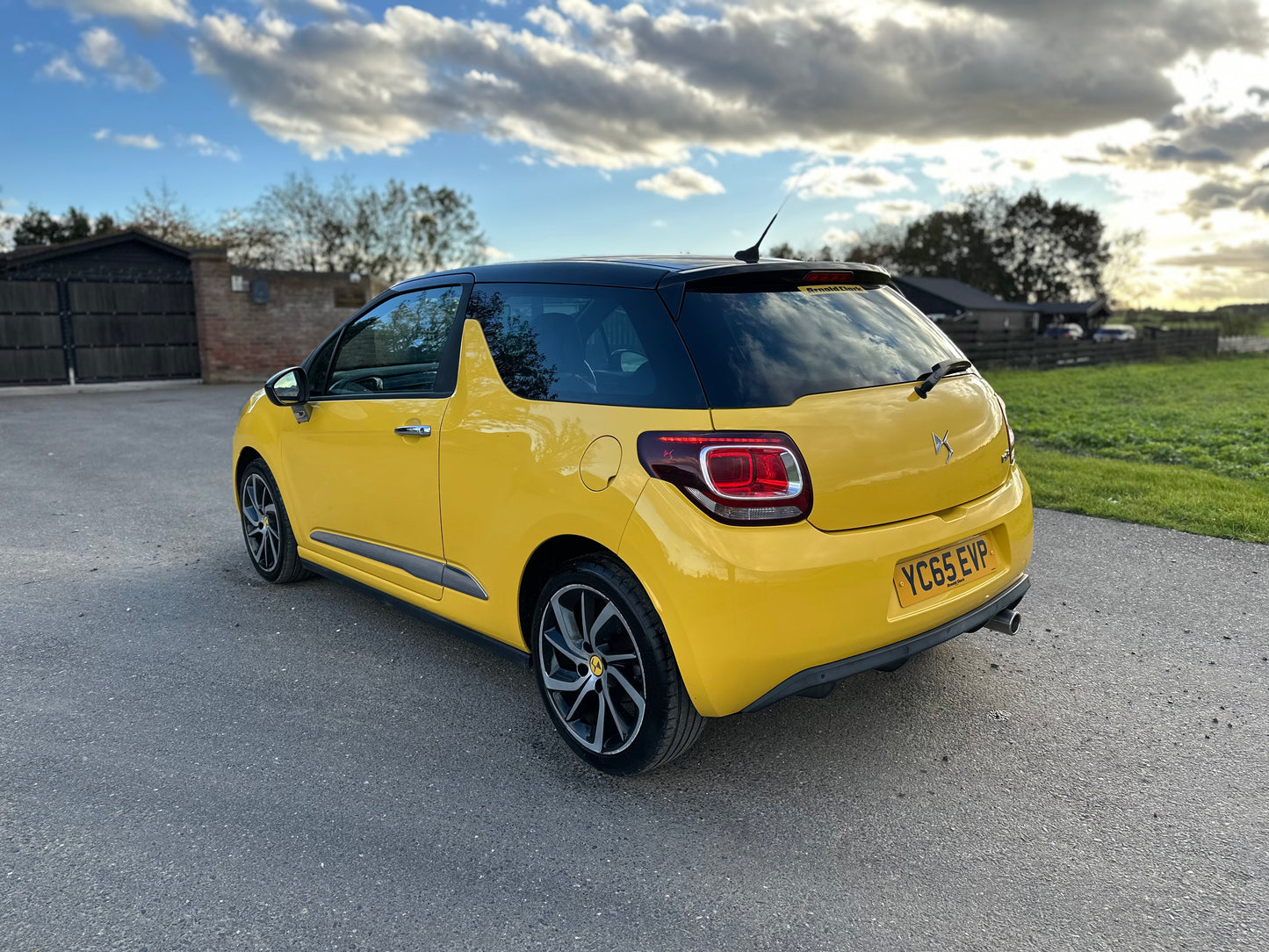 DS DS 3 1.2 PureTech 110 DStyle Nav 3dr