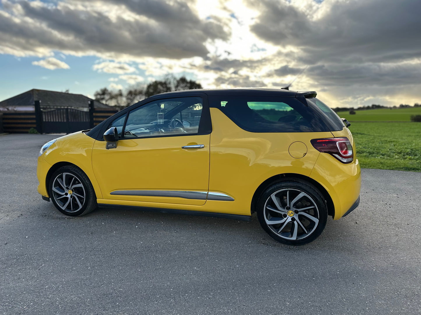 DS DS 3 1.2 PureTech 110 DStyle Nav 3dr