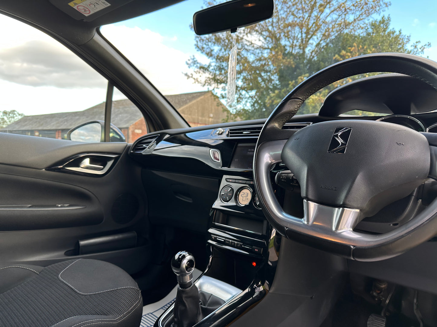 DS DS 3 1.2 PureTech 110 DStyle Nav 3dr