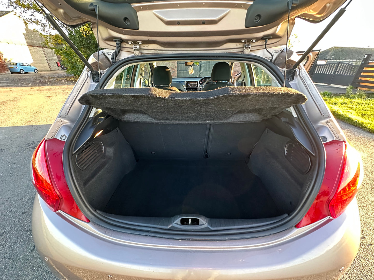 PEUGEOT 208 1.0 VTi Active 5dr