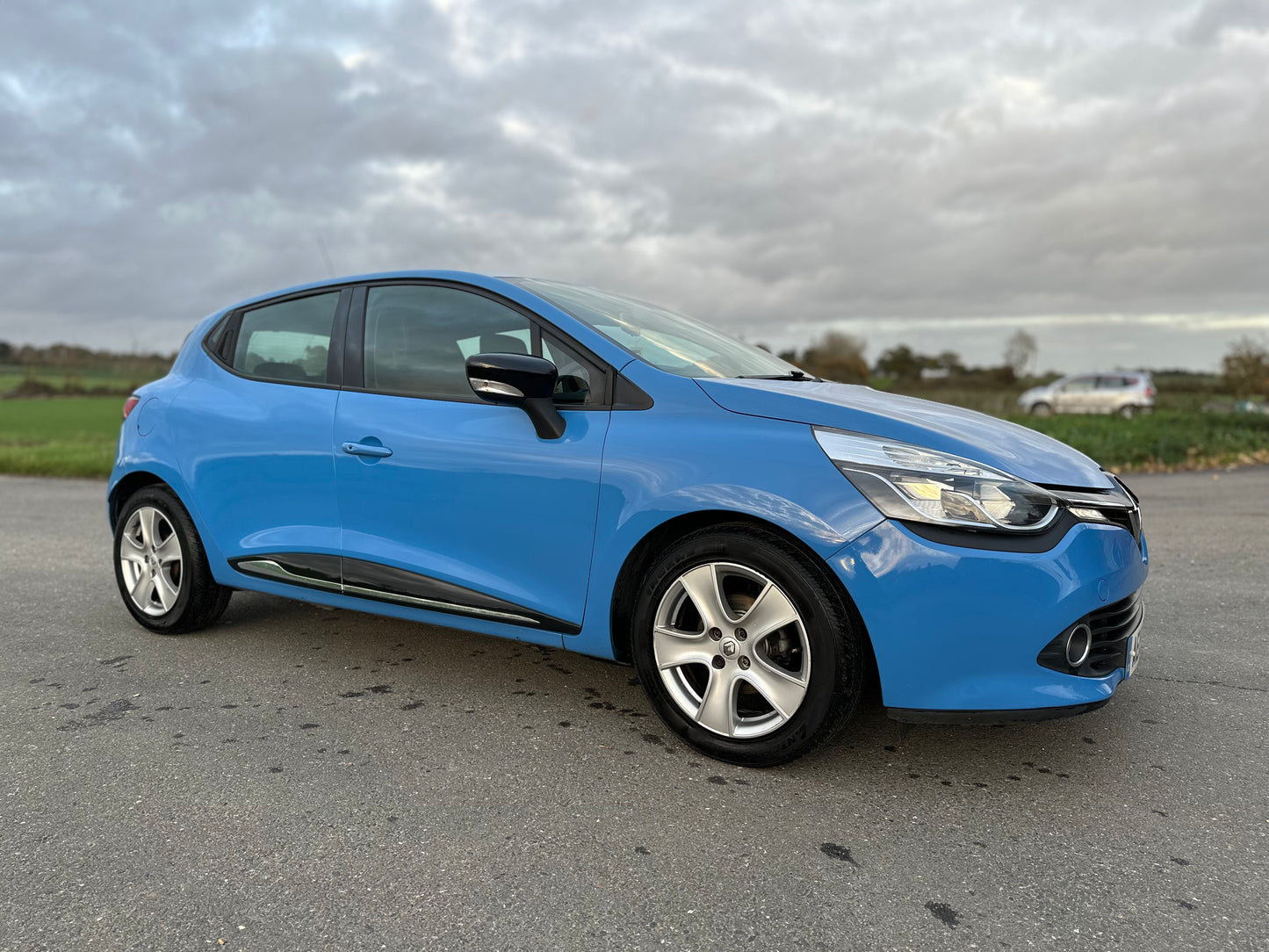 RENAULT CLIO 0.9 TCE 90 Dynamique MediaNav Energy 5dr