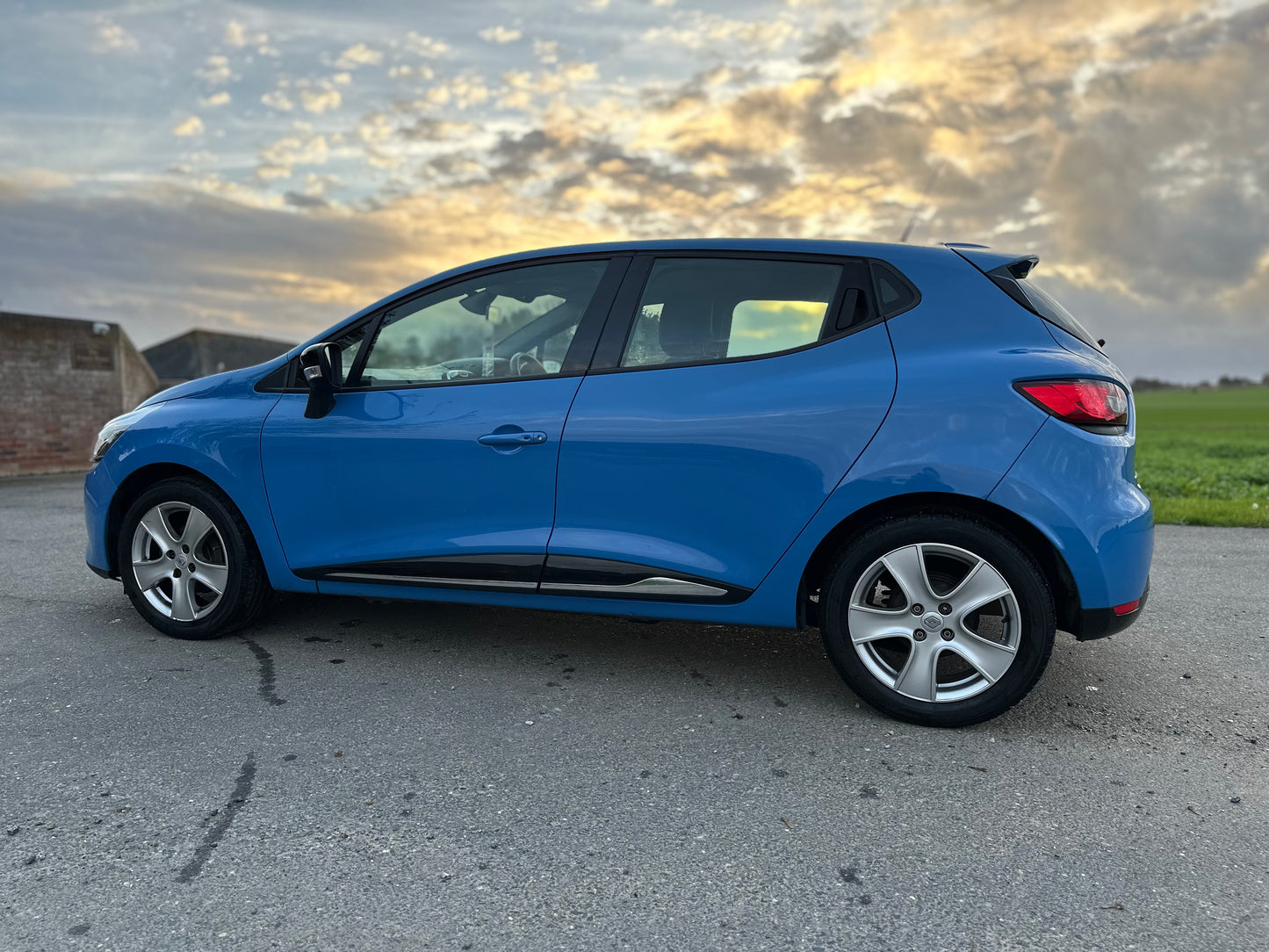 RENAULT CLIO 0.9 TCE 90 Dynamique MediaNav Energy 5dr