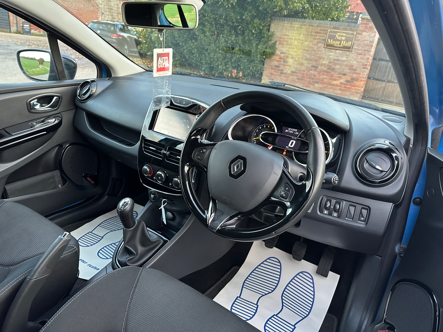 RENAULT CLIO 0.9 TCE 90 Dynamique MediaNav Energy 5dr