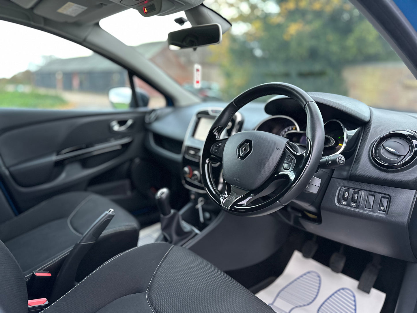 RENAULT CLIO 0.9 TCE 90 Dynamique MediaNav Energy 5dr