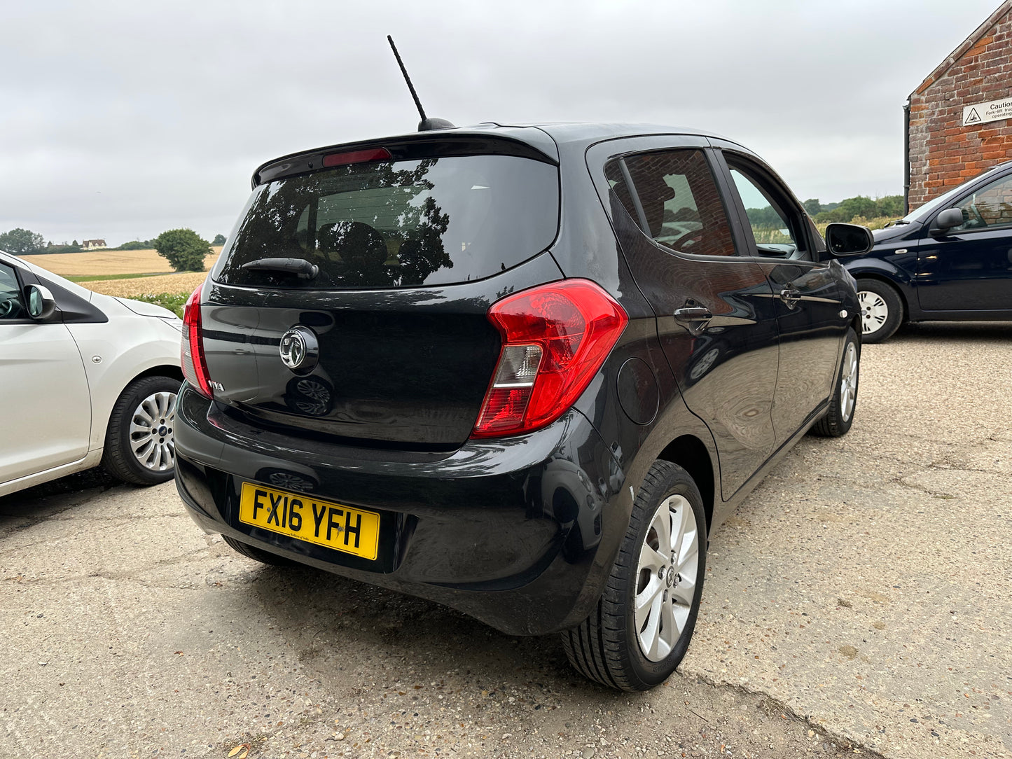 Vauxhall Viva 1.0i SL Euro 6 5dr