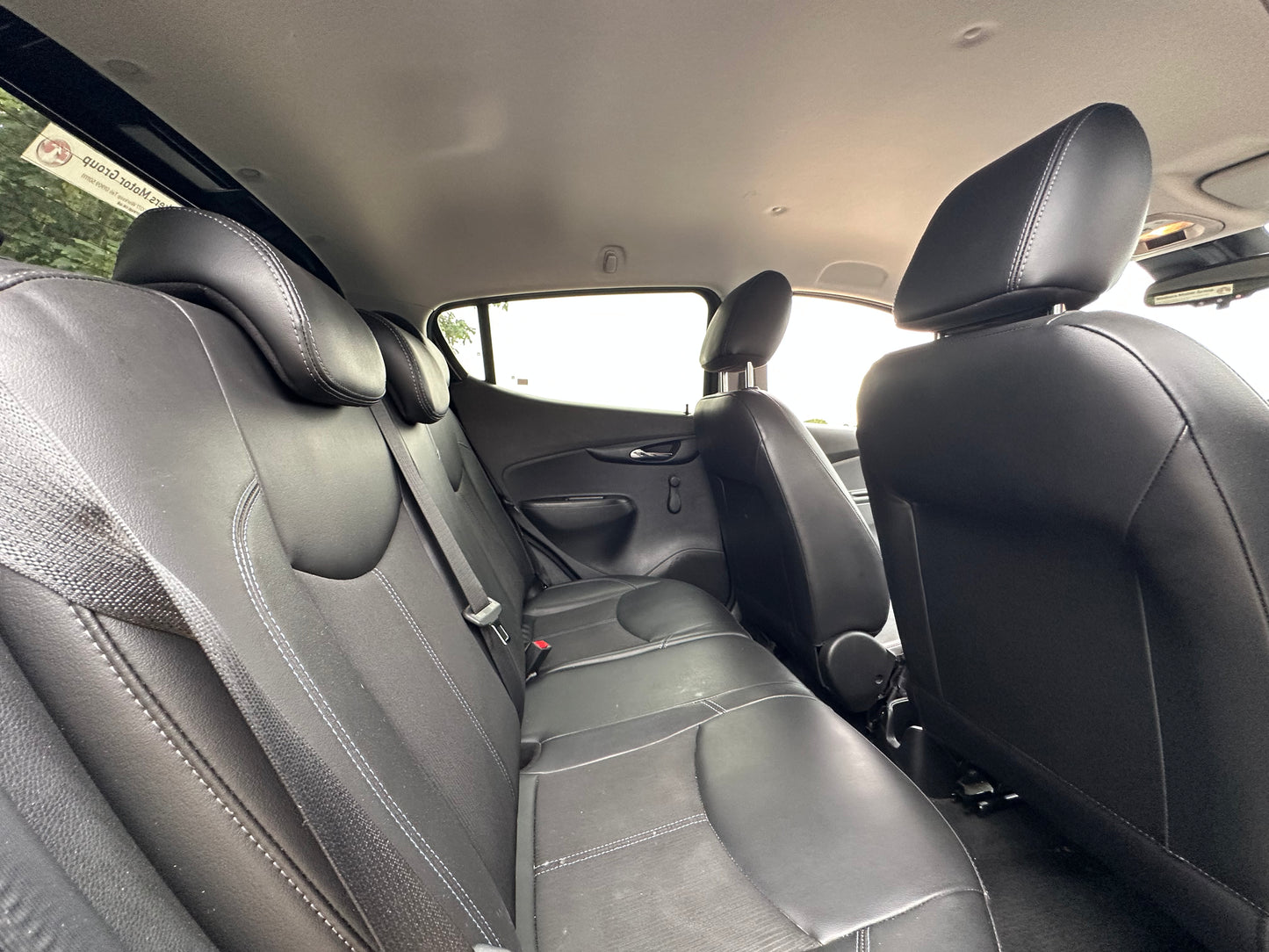 Vauxhall Viva 1.0i SL Euro 6 5dr