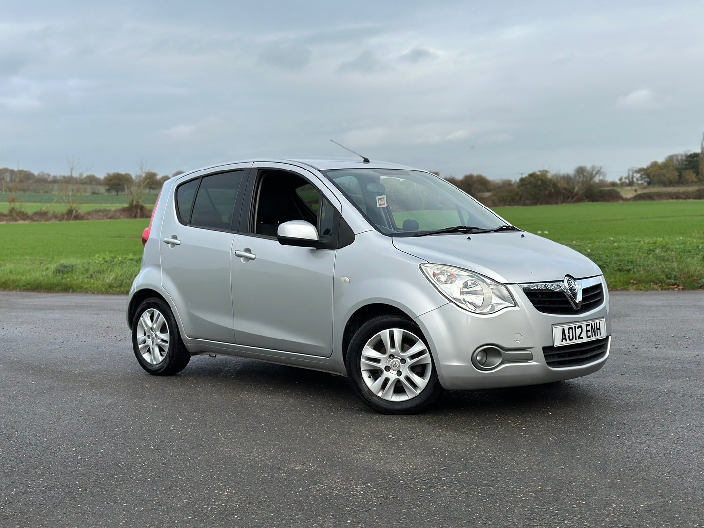 VAUXHALL AGILA 1.2 VVT ecoFLEX SE 5dr