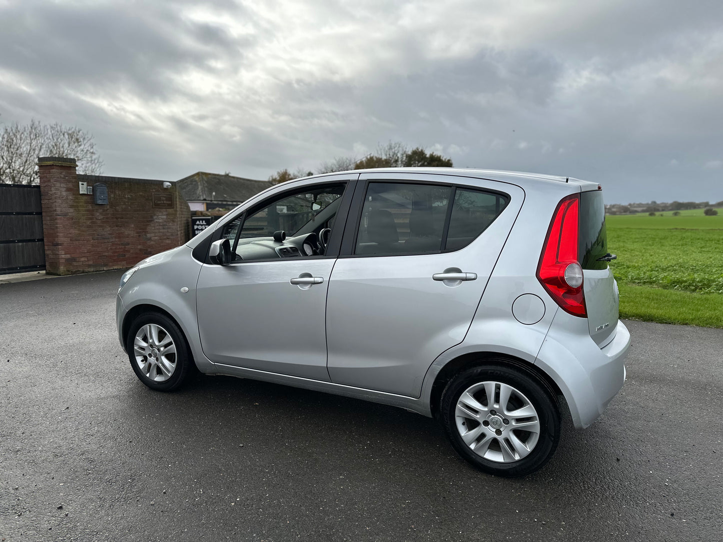 VAUXHALL AGILA 1.2 VVT ecoFLEX SE 5dr