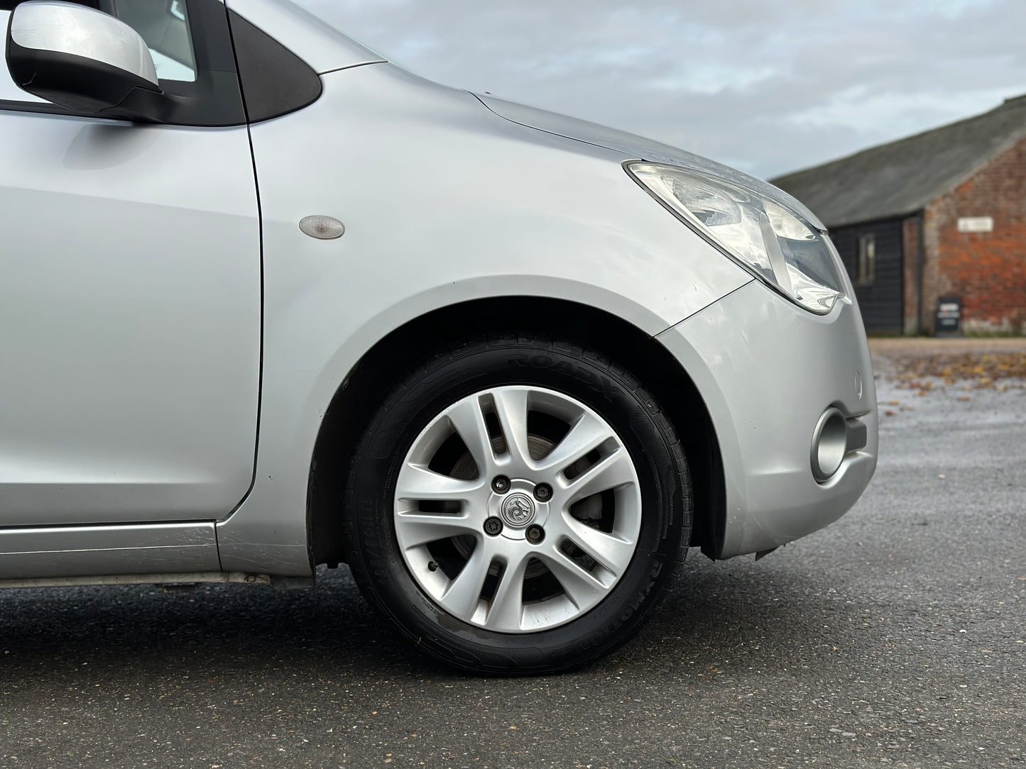 VAUXHALL AGILA 1.2 VVT ecoFLEX SE 5dr
