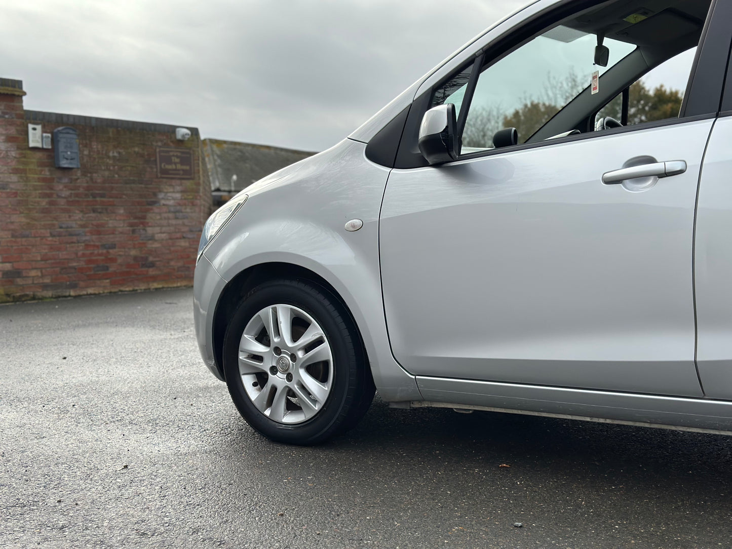 VAUXHALL AGILA 1.2 VVT ecoFLEX SE 5dr