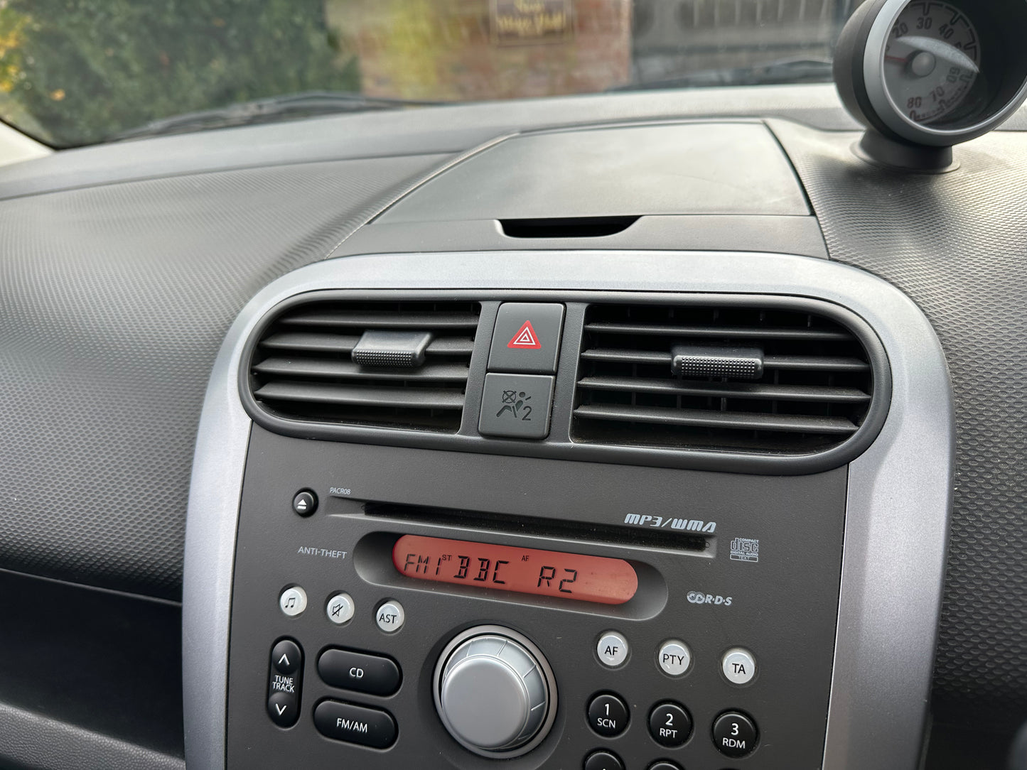 VAUXHALL AGILA 1.2 VVT ecoFLEX SE 5dr