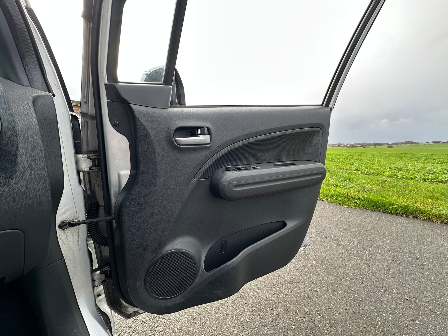 VAUXHALL AGILA 1.2 VVT ecoFLEX SE 5dr