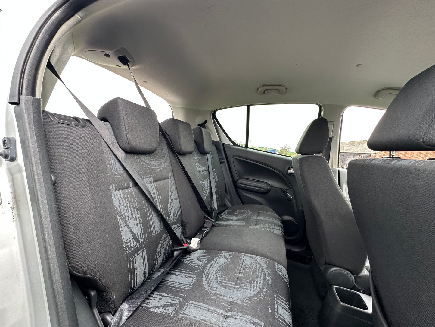 VAUXHALL AGILA 1.2 VVT ecoFLEX SE 5dr