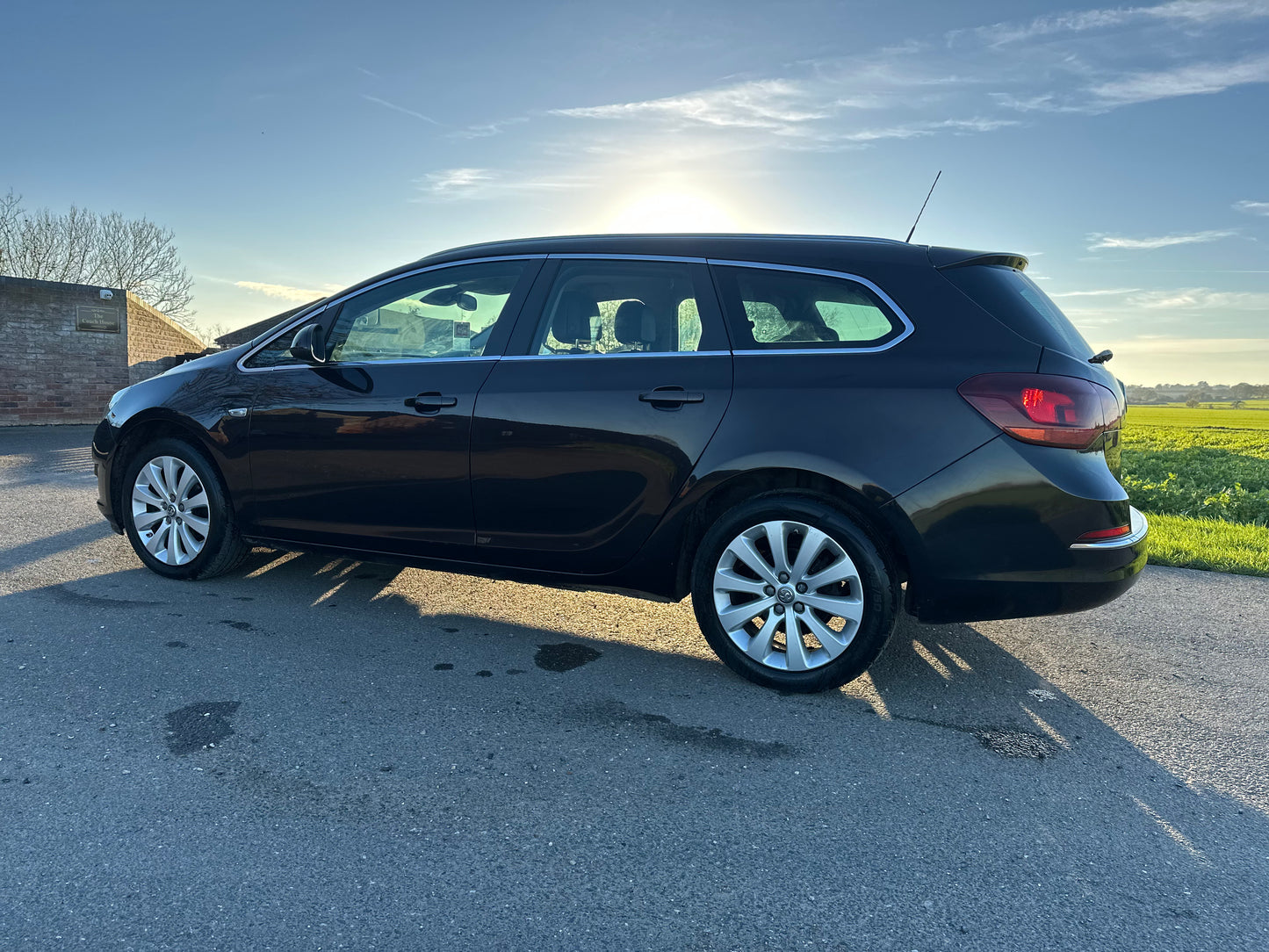 VAUXHALL ASTRA 1.6i 16V Elite 5dr