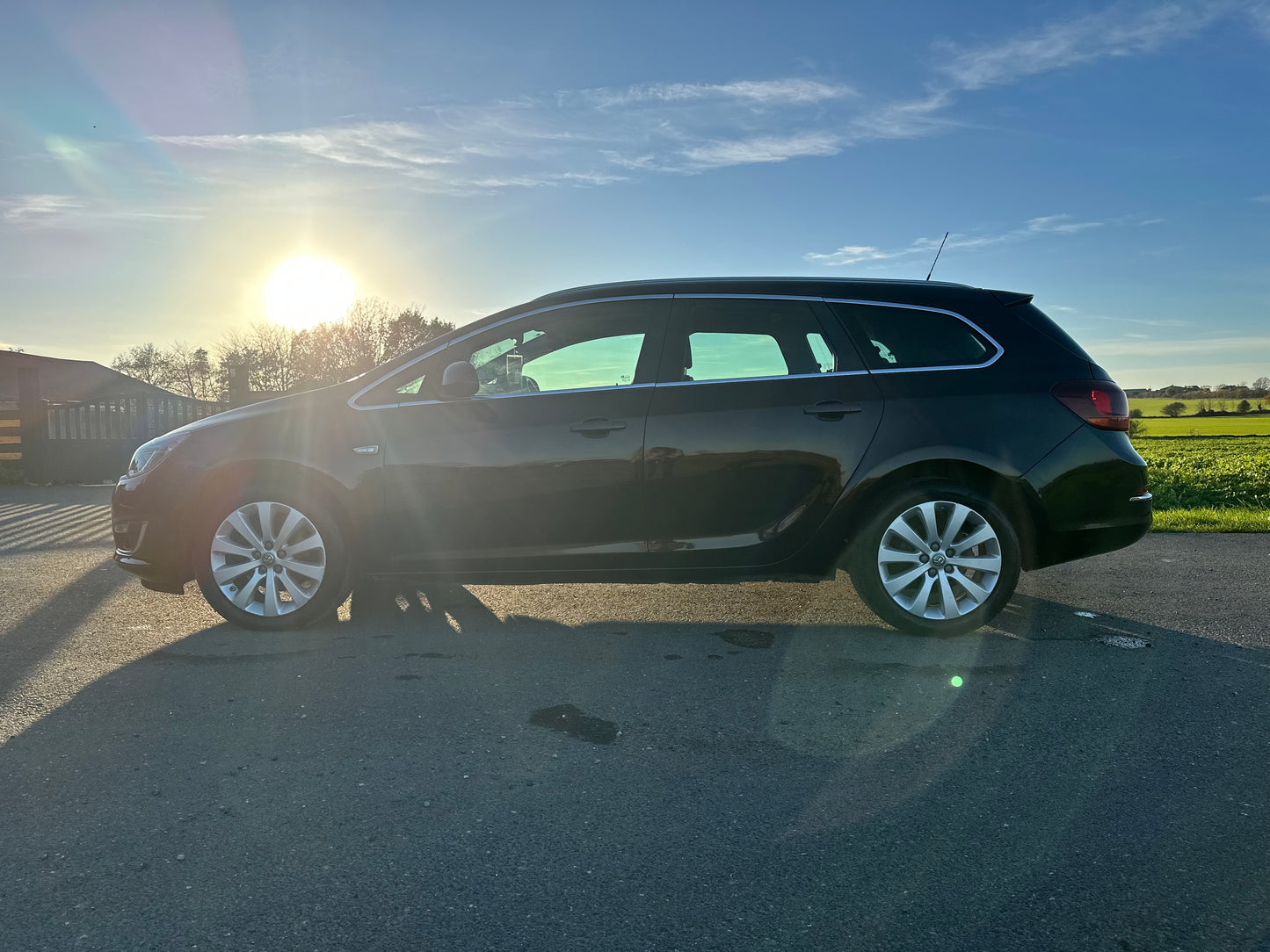 VAUXHALL ASTRA 1.6i 16V Elite 5dr
