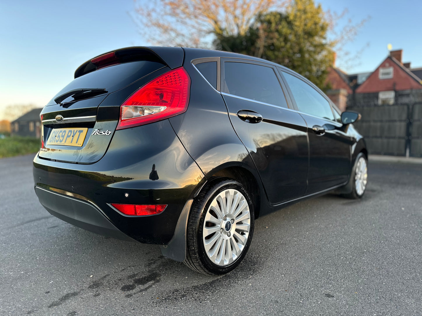 FORD FIESTA 1.6 Titanium 5dr