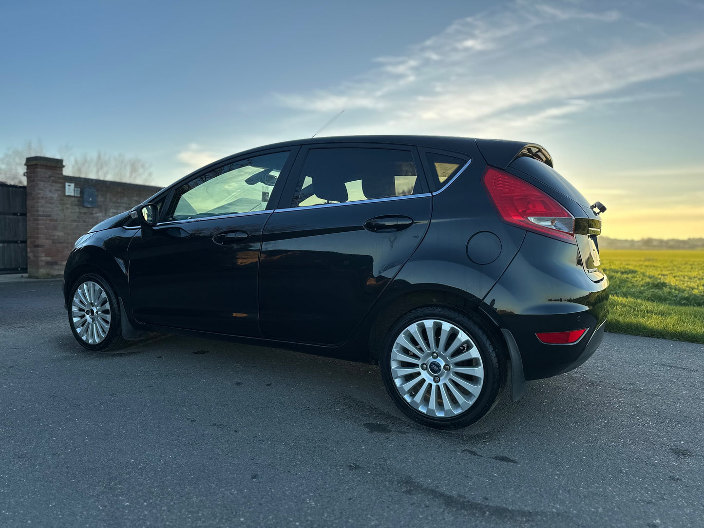 FORD FIESTA 1.6 Titanium 5dr