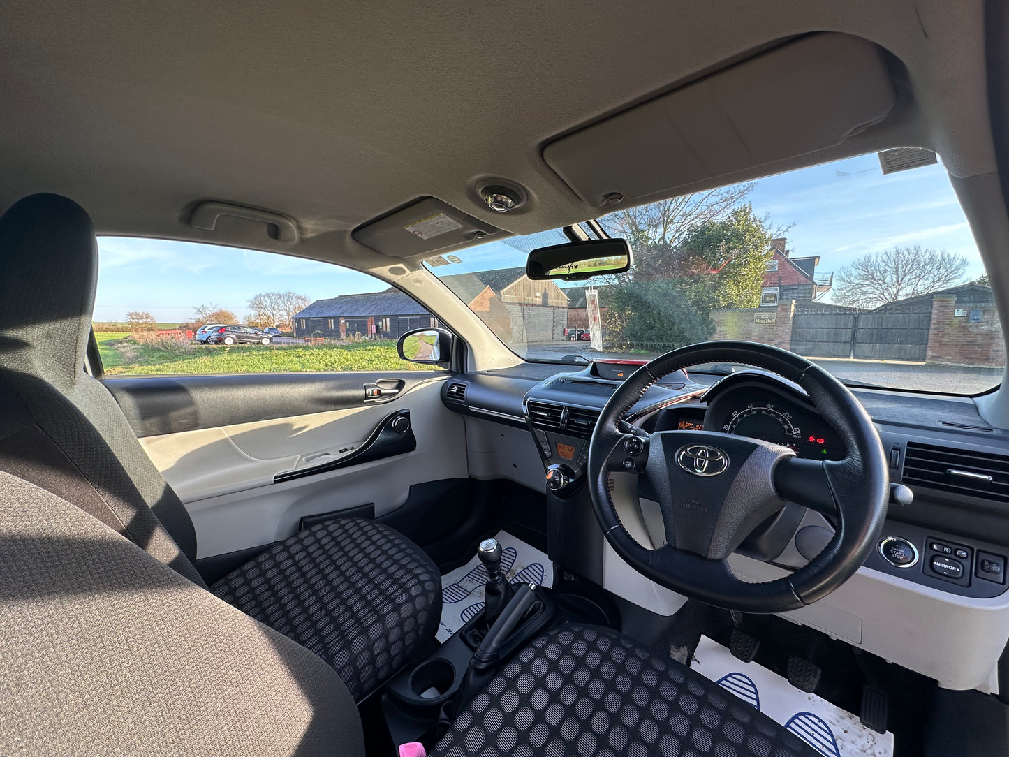 Toyota iQ 1.0 VVT-i 3dr