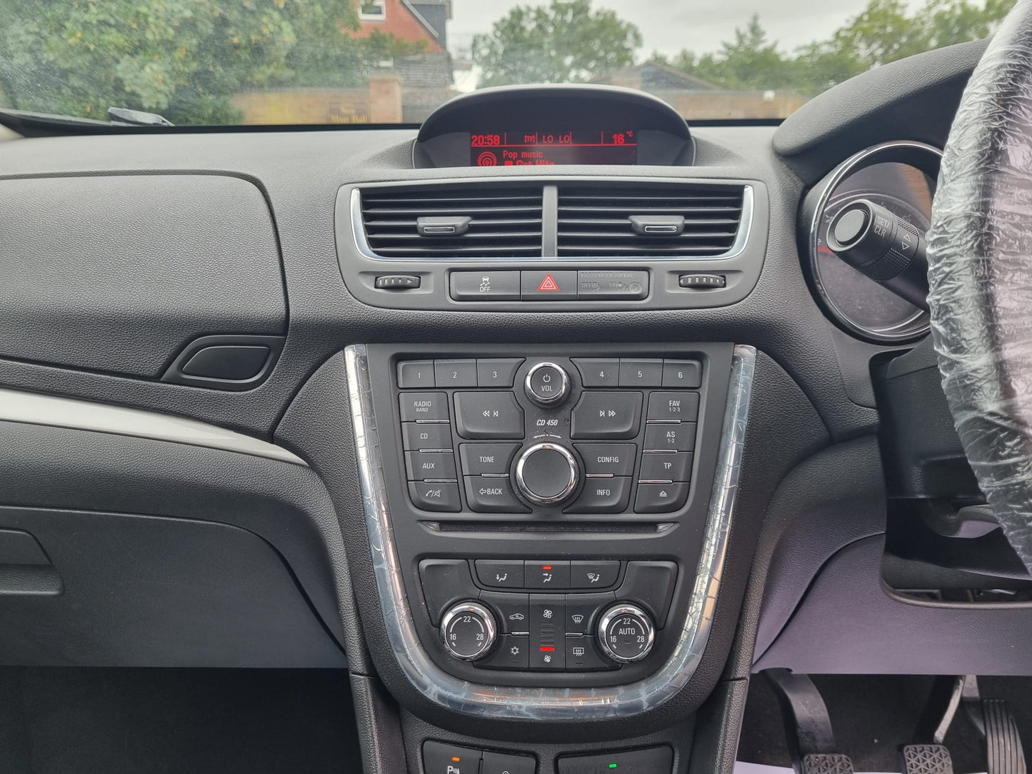 2014 Vauxhall Mokka 1.6i Exclusiv 5dr