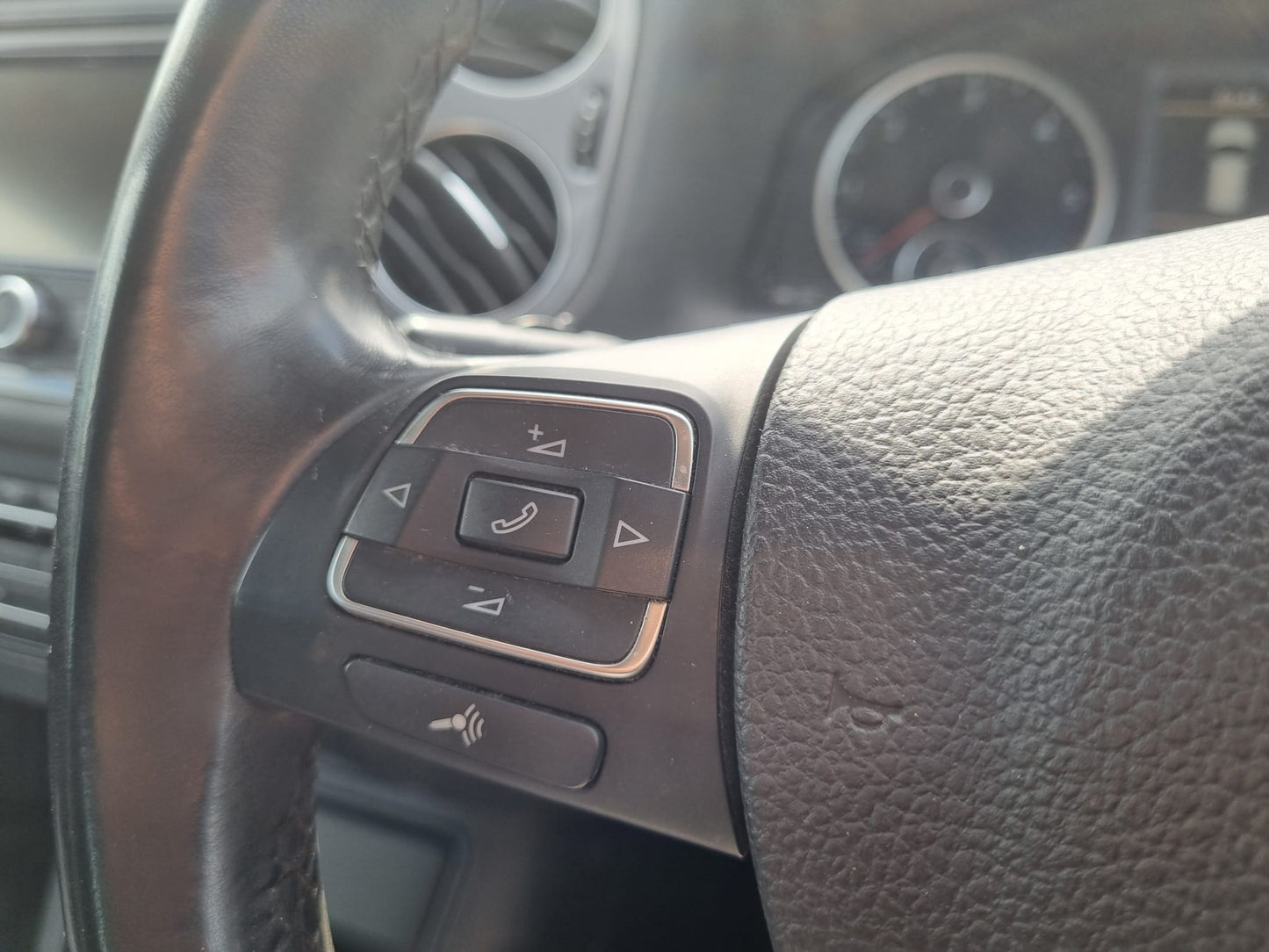 2014 Volkswagen Tiguan 2.0 TDI BlueMotion Tech Match 5dr