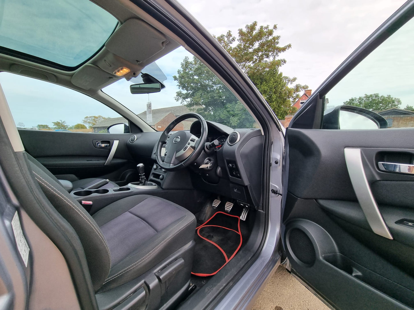 2012 Nissan Qashqai 1.5 dCi [110] N-Tec+ 5dr