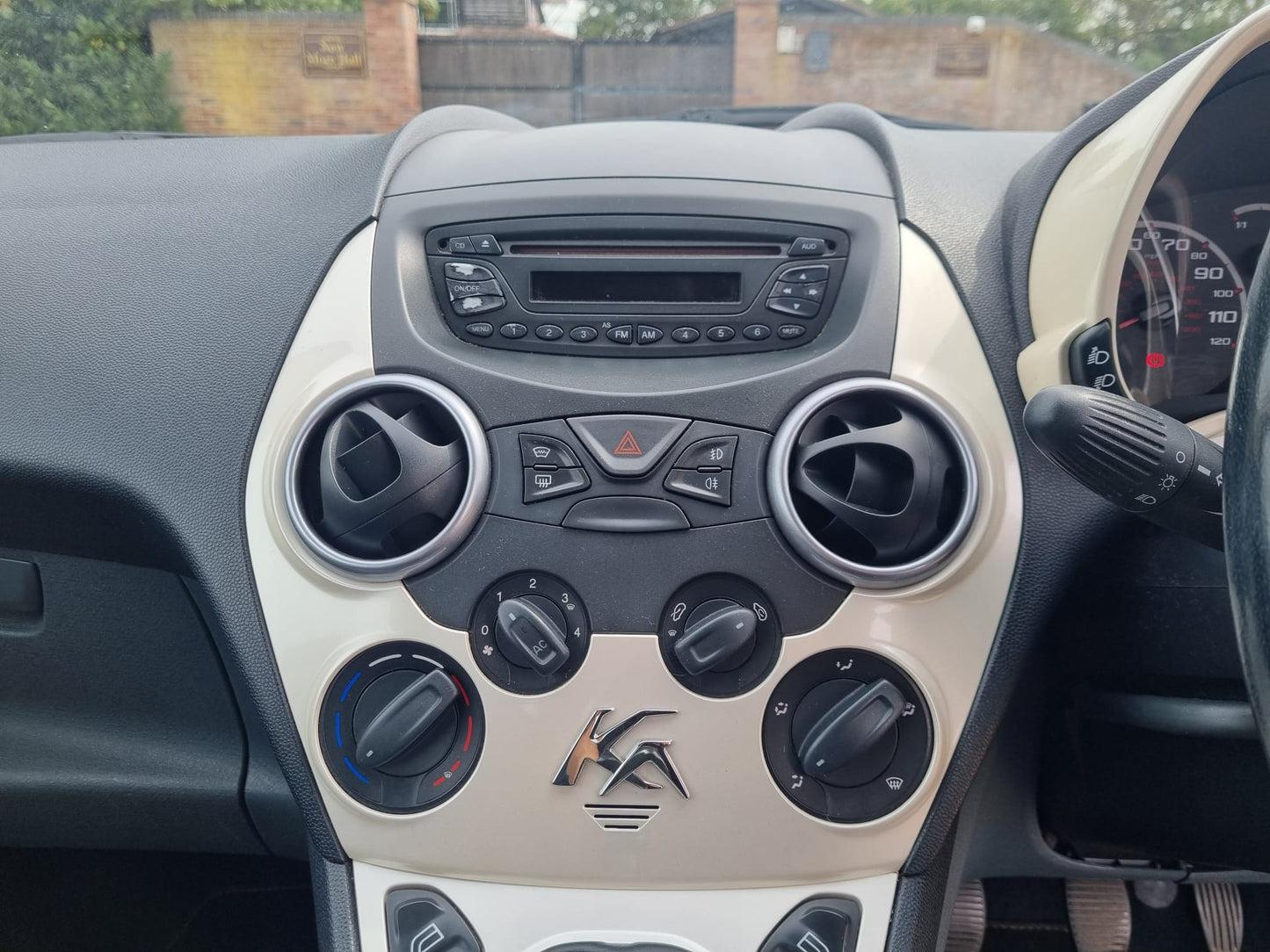 2011 Ford KA 1.3 TDCi Zetec 3dr