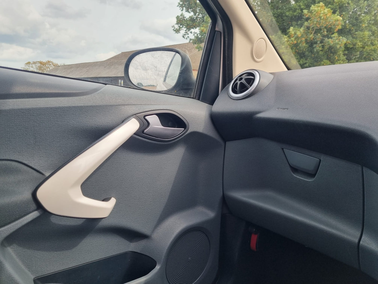 2011 Ford KA 1.3 TDCi Zetec 3dr