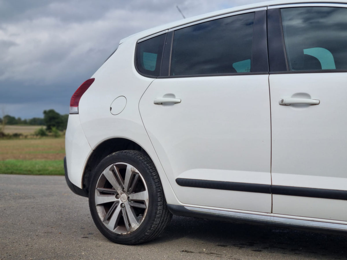 2015 Peugeot 3008 1.6 BlueHDi Allure Euro 6 (s/s) 5dr