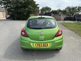 Vauxhall Corsa 1.4 16V Exclusiv Euro 5 3dr (A/C)